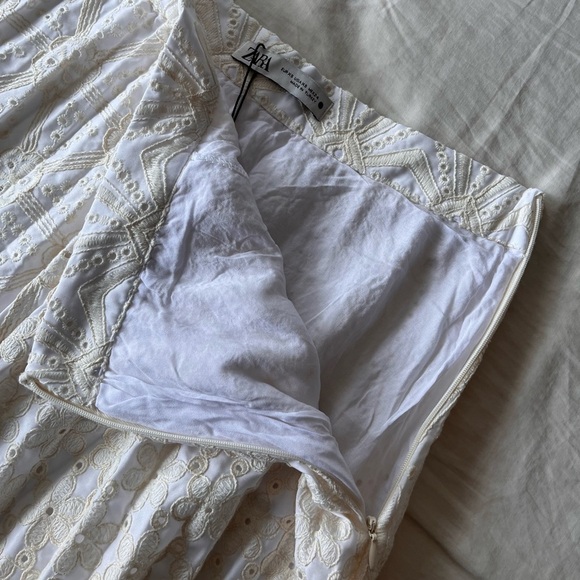 NWT Zara Cream Eyelet Embroidered Maxi Skirt XS - Picture 8 of 16